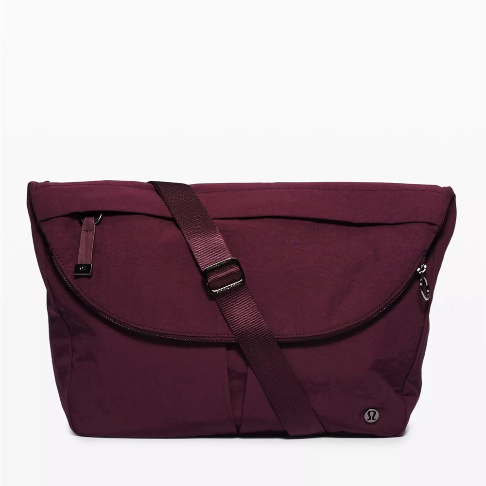 Lululemon all night festival bag 5L